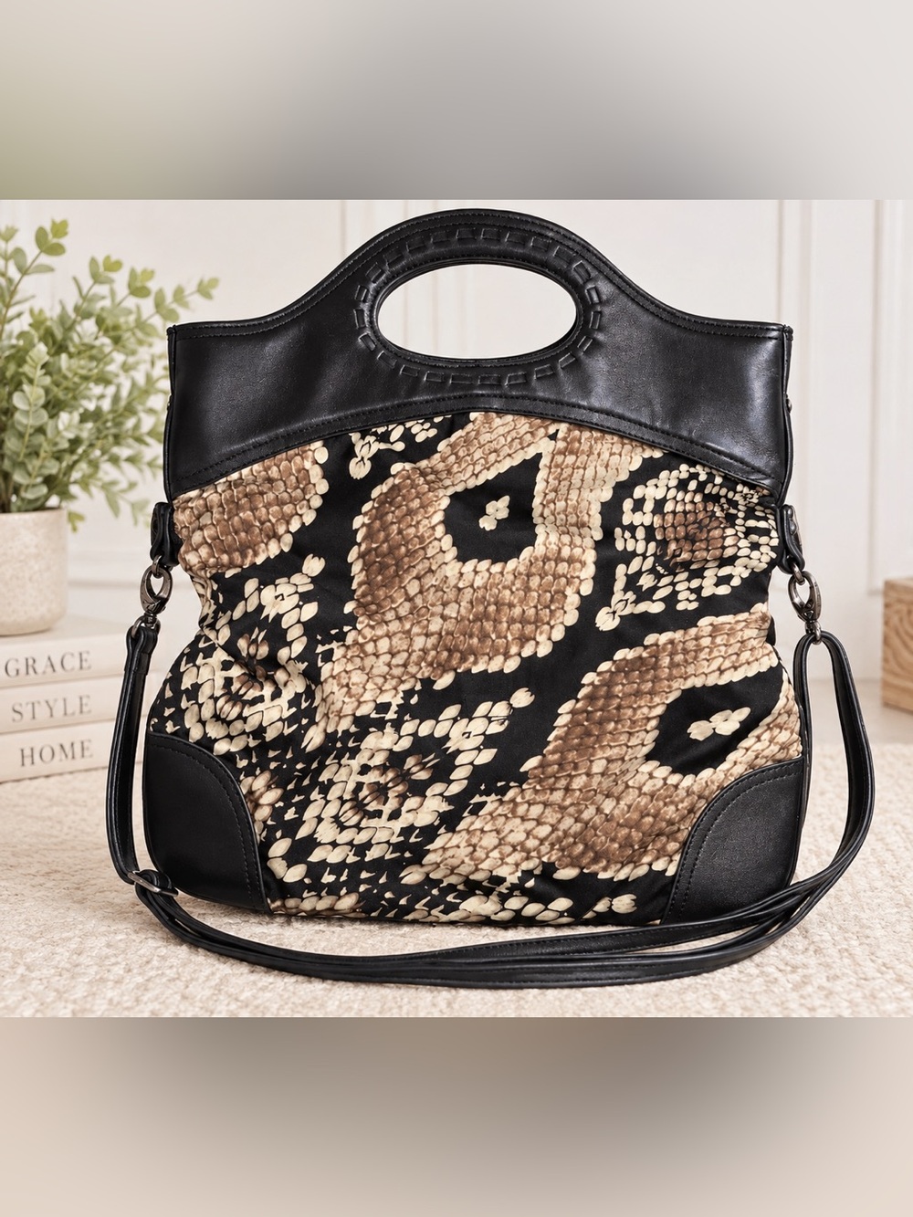 Vintage ECHO Black & Tan Snake-Print Handbag –Oval Cutout Handle –Shoulder Strap